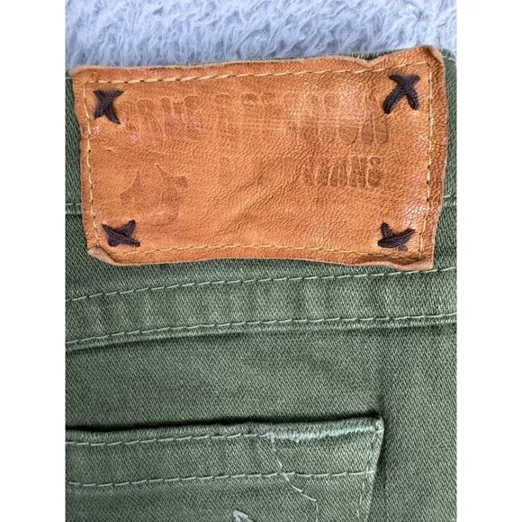 True Religion Womens Green Denim Mini Skirt Size 26 Rare Sample Design NWT - Picture 5 of 12